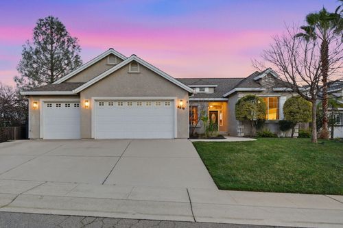 4519 Nantucket Dr, Redding, CA, 96001-5843 | Card Image