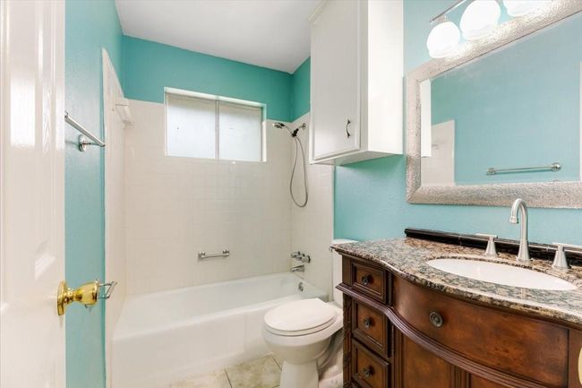 5003 Camden Ln, House other with 3 bedrooms, 2 bathrooms and 2 parking in Pearland TX | Image 19