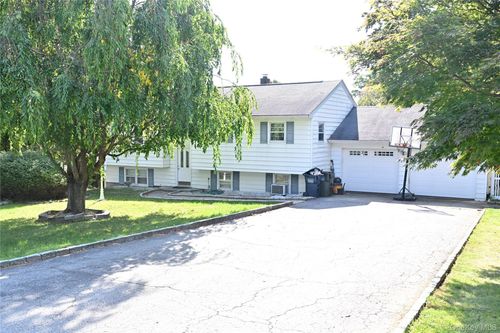 41 Harkin Rd, Carmel, NY, 10512-4059 | Card Image