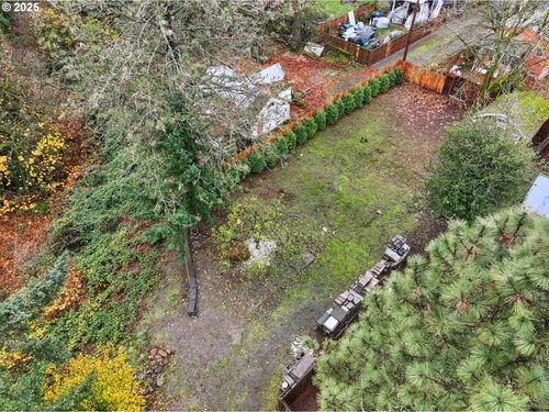 410 Warren St, Oregon City, OR, 97045-2770 | Card Image