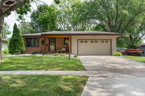 1108 Erie Dr, Janesville, WI, 53545-1308 | Card Image