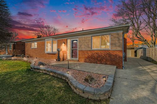 31141 Morgan Dr, Warren, MI, 48088-2060 | Card Image