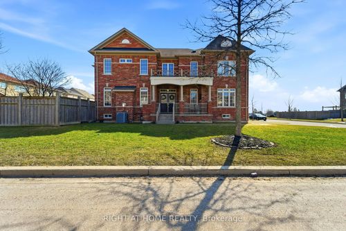 156 Mcdonald Cres, Newcastle, ON, L1B0C9 | Card Image