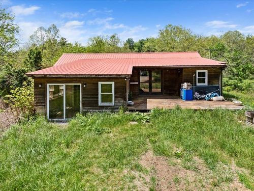 3862 Raspberry Ln, Pulaski, VA, 24301-7400 | Card Image