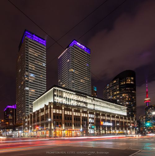 3505-17 Bathurst St, Toronto, ON, M5V0N1 | Card Image