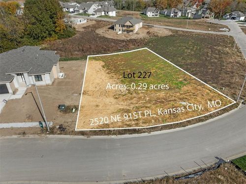 2520 Ne 91st Pl, Kansas City, MO, 64156-1148 | Card Image