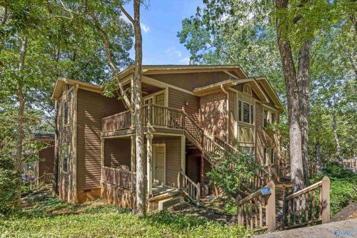 d-2134 Greenwood Pl Sw, Huntsville, AL, 35802-4464 | Card Image