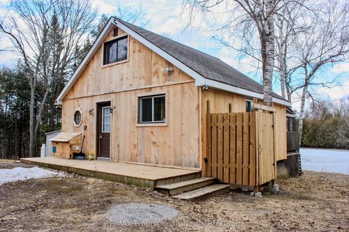 810 4th Line, Douro-Dummer, ON, K0L | Card Image