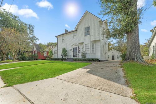 3650 Perkins Rd, Baton Rouge, LA, 70808-2945 | Card Image