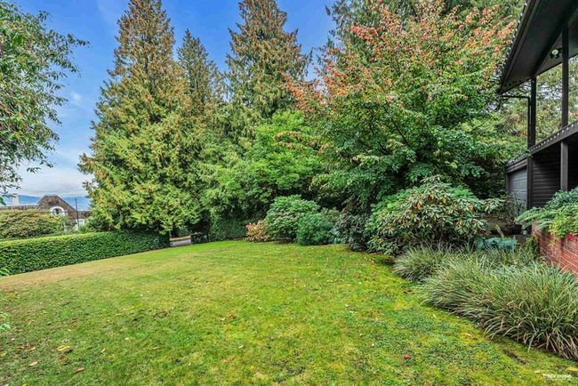 4756 Drummond Drive, House other with 5 bedrooms, 2 bathrooms and 2 parking in Vancouver BC | Image 8