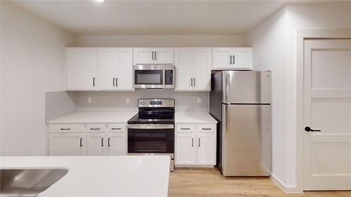apt-206-715 N Lancaster Ave, Dallas, TX, 75203-1455 | Card Image