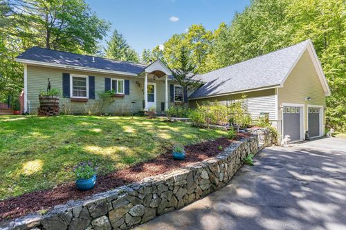 14 Stevens Drive, Newmarket, NH, 03857 | Card Image