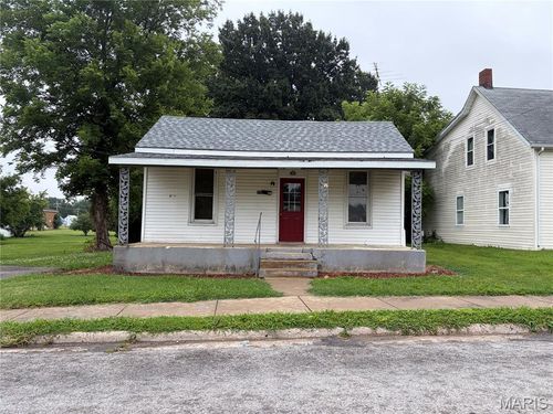 220 Vine Street, Sparta, IL, 62286 | Card Image