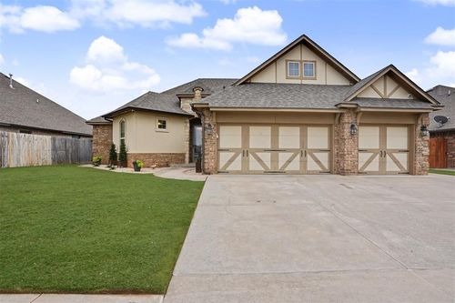 4600 None Kentucky Ridge Dr, Mustang, OK, 73064 | Card Image