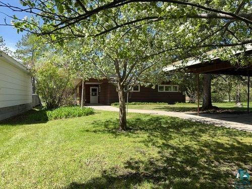 1301 13th Ave, International Falls, MN, 56649-2835 | Card Image