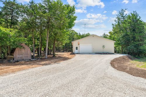 330 Hendrickson School Rd, Shell Knob, MO, 65747-9189 | Card Image