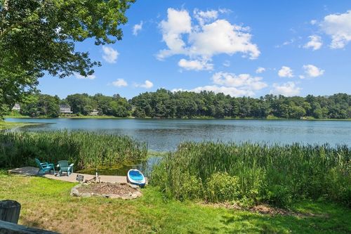 115 Pleasant St, Wenham, MA, 01984-1337 | Card Image