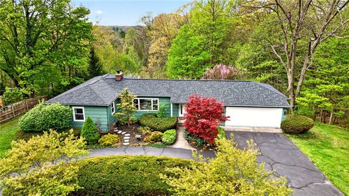 131 Panorama Trl, Rochester, NY, 14625-1843 | Card Image