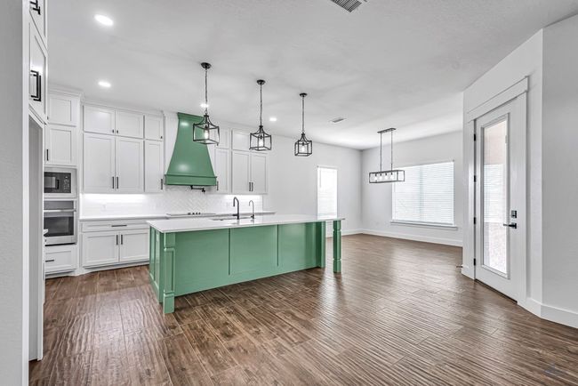 2200 S County Road 1059, House other with 4 bedrooms, 3 bathrooms and 2 parking in Midland TX | Image 20