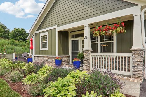 34 Brookstone Pl, Candler, NC, 28715-8463 | Card Image