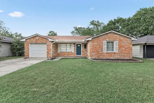 1924 Wilson Ave., Orange, TX, 77632 | Card Image