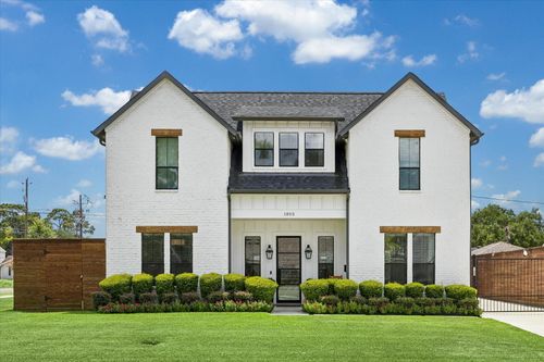 1803 Cheshire Ln, Houston, TX, 77018-4013 | Card Image