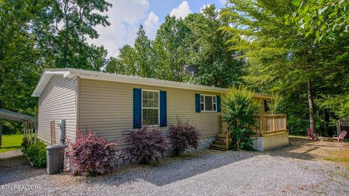 237 Hunters Ridge Way, Seymour, TN, 37865-6643 | Card Image