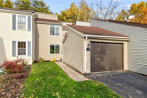 16 Tilegate Gln, Fairport, NY, 14450-1718 | Card Image