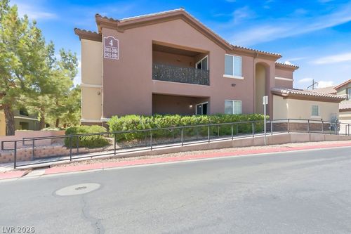 2011-8324 W Charleston Blvd, Las Vegas, NV, 89117-9200 | Card Image