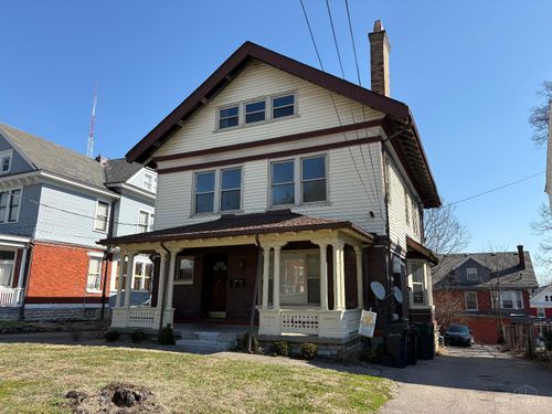 2218 Highland Ave, Cincinnati, OH, 45219-3122 | Card Image