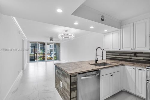 103-12 Royal Palm Way, Boca Raton, FL, 33432-7810 | Card Image