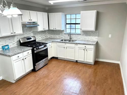 1403 Ash St, Baytown, TX, 77520-6803 | Card Image