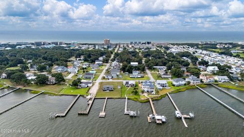 102 Shoreline Dr, Atlantic Beach, NC, 28512-5121 | Card Image