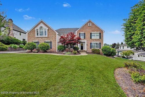 102 Morningside Rd, Waverly Twp, PA, 18411-8992 | Card Image