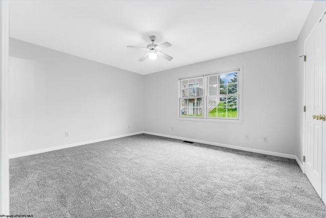 APT-4 - 1339 Riddle Ave, Townhouse with 2 bedrooms, 3 bathrooms and 3 parking in Morgantown WV | Image 17