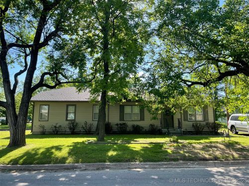 214 S Cedar Ave, Broken Arrow, OK, 74012-4005 | Card Image