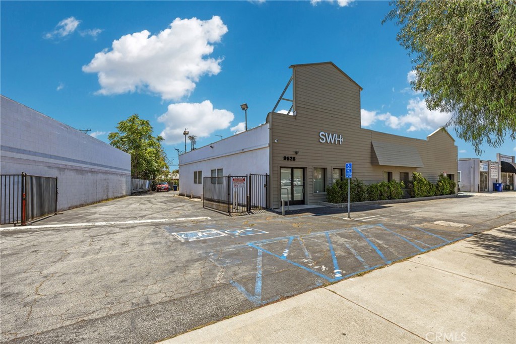 Commercial Sale in Rosemead 5