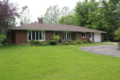 6478 Wellington Rd, Home with 3 bedrooms, 3 bathrooms and 10 parking in Belwood ON | Image 1