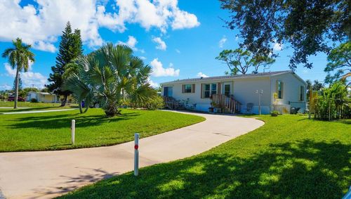 7030 Se Ridgeway Ter, Hobe Sound, FL, 33455-6045 | Card Image