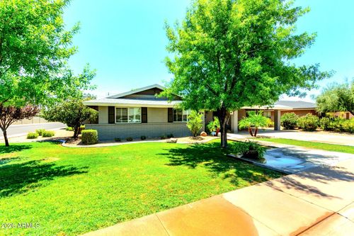 1065 E Fairmont Dr, Tempe, AZ, 85282-3801 | Card Image