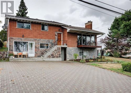 107 Main St W, Chelmsford, ON, P0M1L0 | Card Image