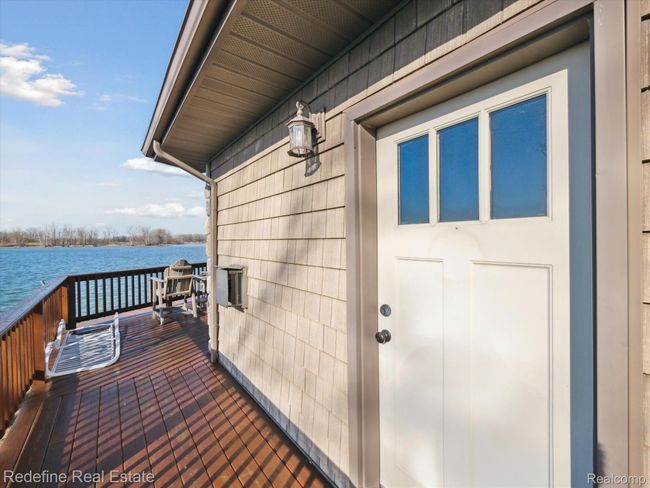 6730 Lakeshore Dr, House other with 3 bedrooms, 3 bathrooms and null parking in Newport MI | Image 7