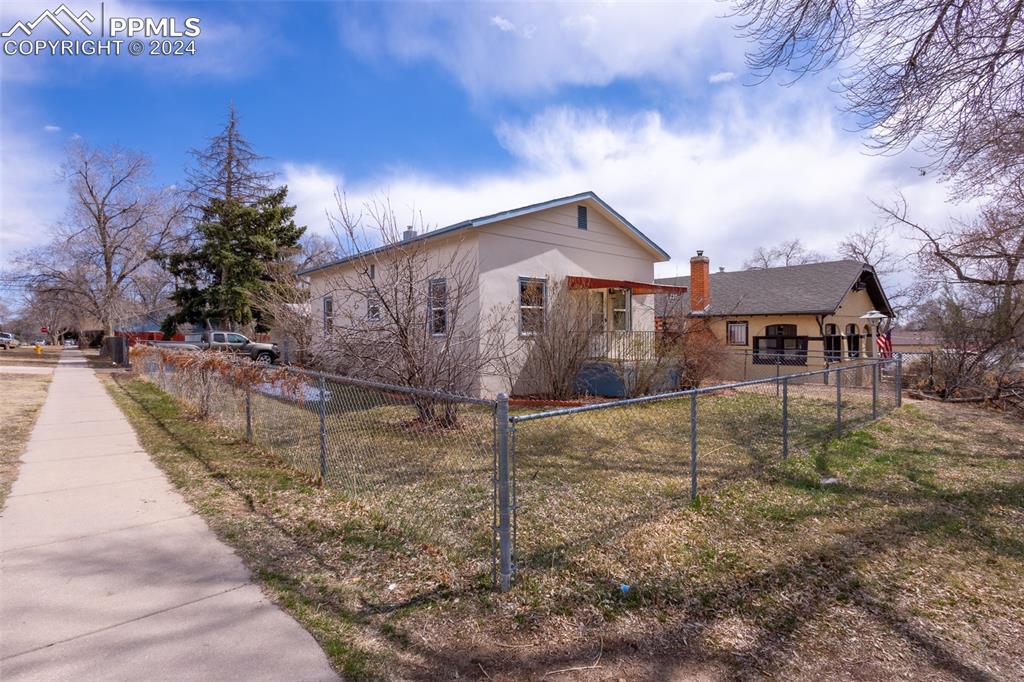 Swope Ave, Colorado Springs, CO 80909