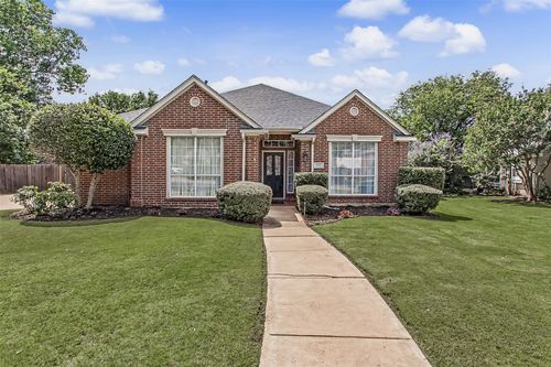 6891 High Country Dr, Fort Worth, TX, 76132-3057 | Card Image