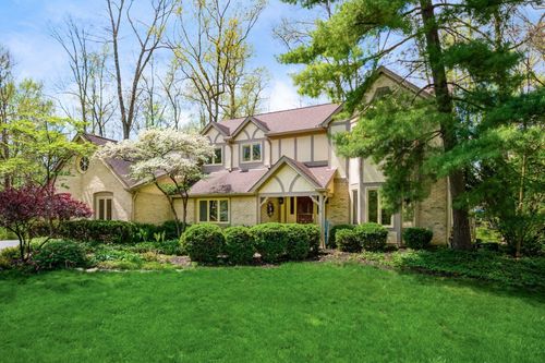 8867 Belisle Ct, Dublin, OH, 43017-9406 | Card Image