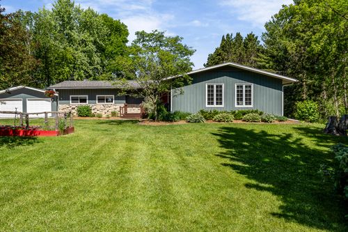 N2449 Terry Ct, Shelby, WI, 54601 | Card Image