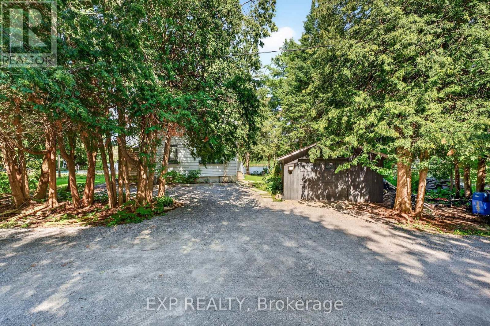 Residential in Georgina (Baldwin) 3