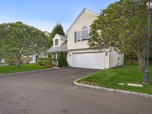 28-28 Village Ct, Wilton, CT, 06897-4545 | Card Image