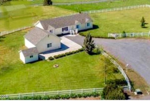 34015 Pine Cone Pl, Chiloquin, OR, 97624-8777 | Card Image