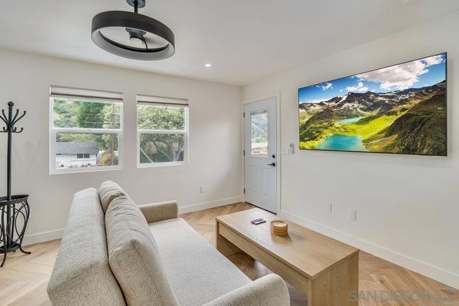 5048 - 5050 Gardena Ave, Condo with 1 bedrooms, 1 bathrooms and null parking in San Diego CA | Image 9